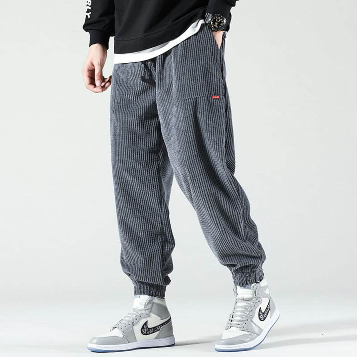 Morae-Amsterdam® | Stijlvolle Corduroy Broek